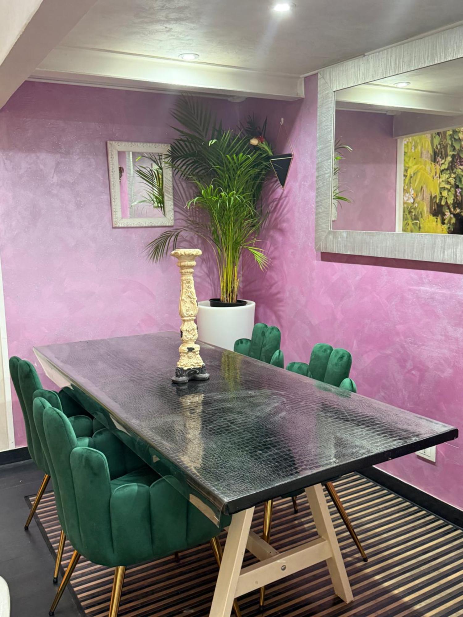 Luxury Piazza Di Spagna Escape With Terrace And Private Spa Рим Екстер'єр фото