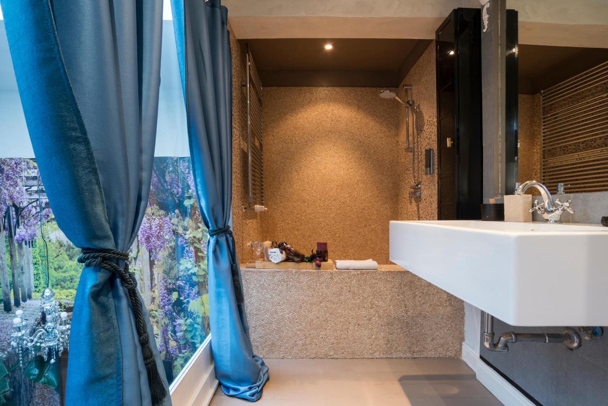 Luxury Piazza Di Spagna Escape With Terrace And Private Spa Рим Екстер'єр фото