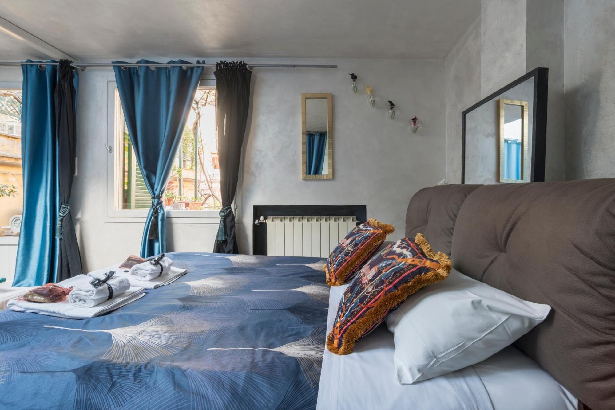 Luxury Piazza Di Spagna Escape With Terrace And Private Spa Рим Екстер'єр фото
