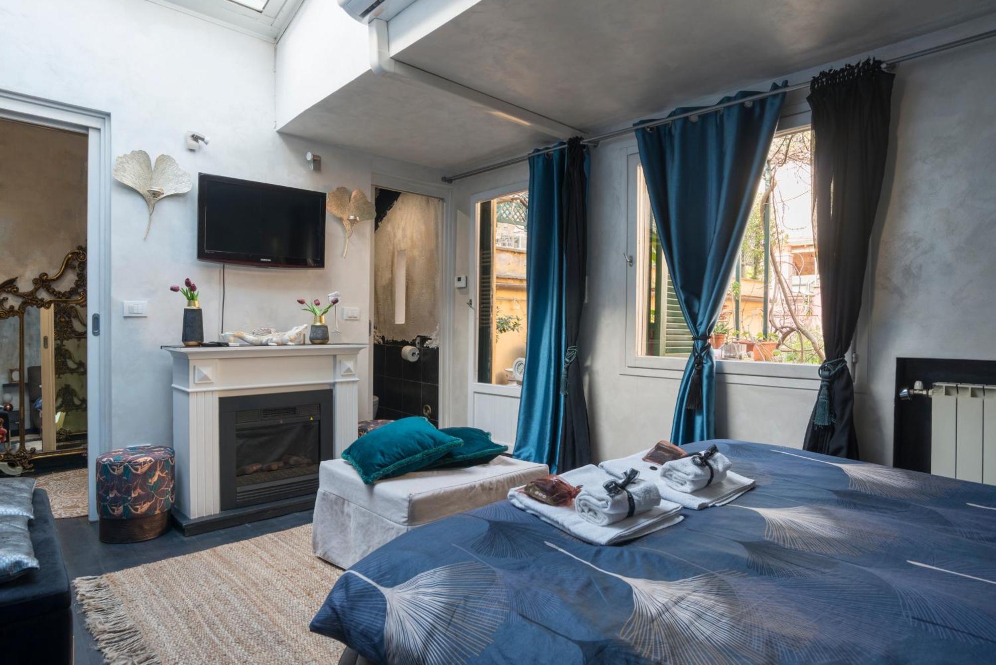 Luxury Piazza Di Spagna Escape With Terrace And Private Spa Рим Екстер'єр фото